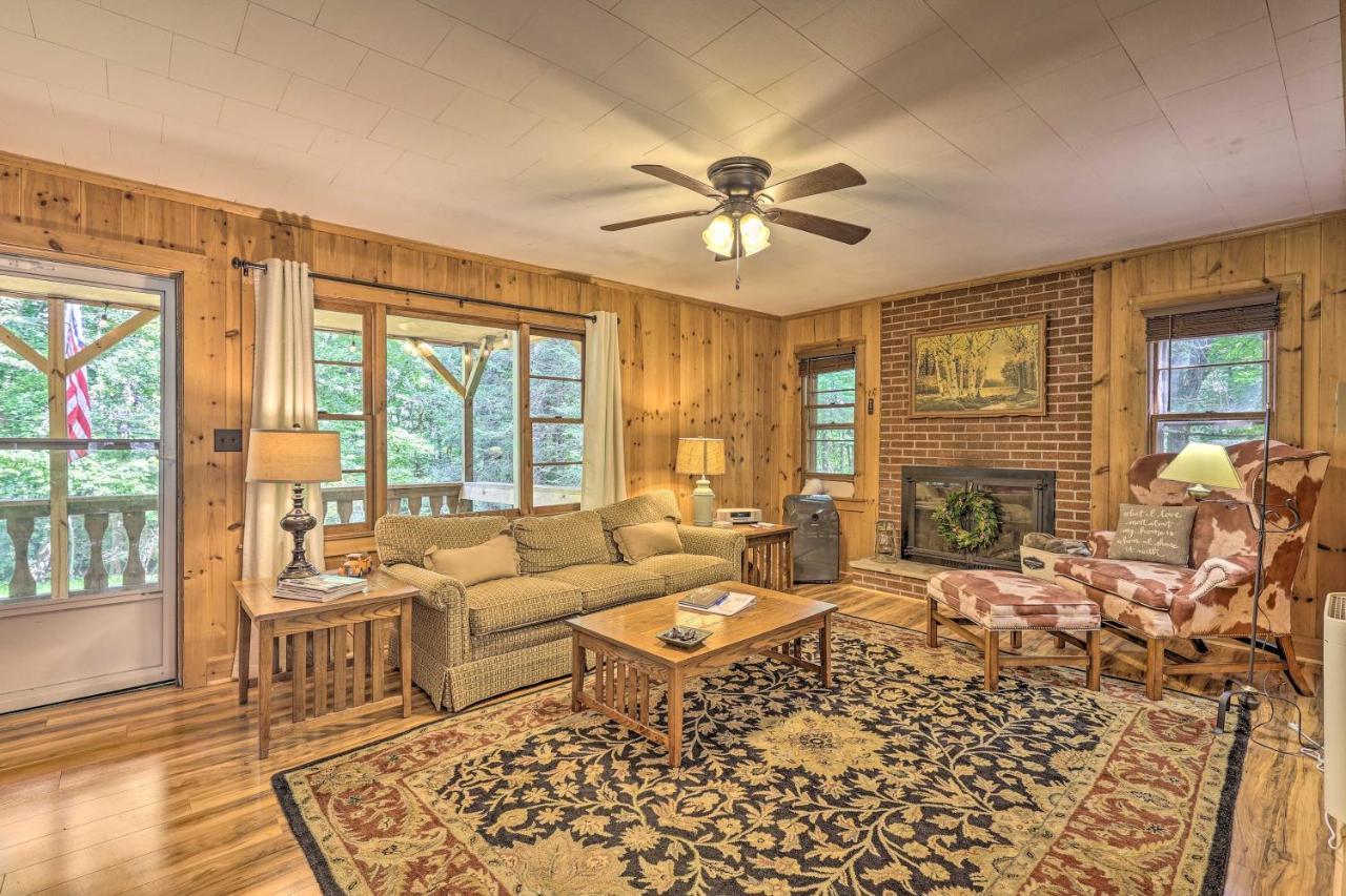 Villa Peaceful Roaring Gap Retreat With Fire Pit And Patio! Extérieur photo
