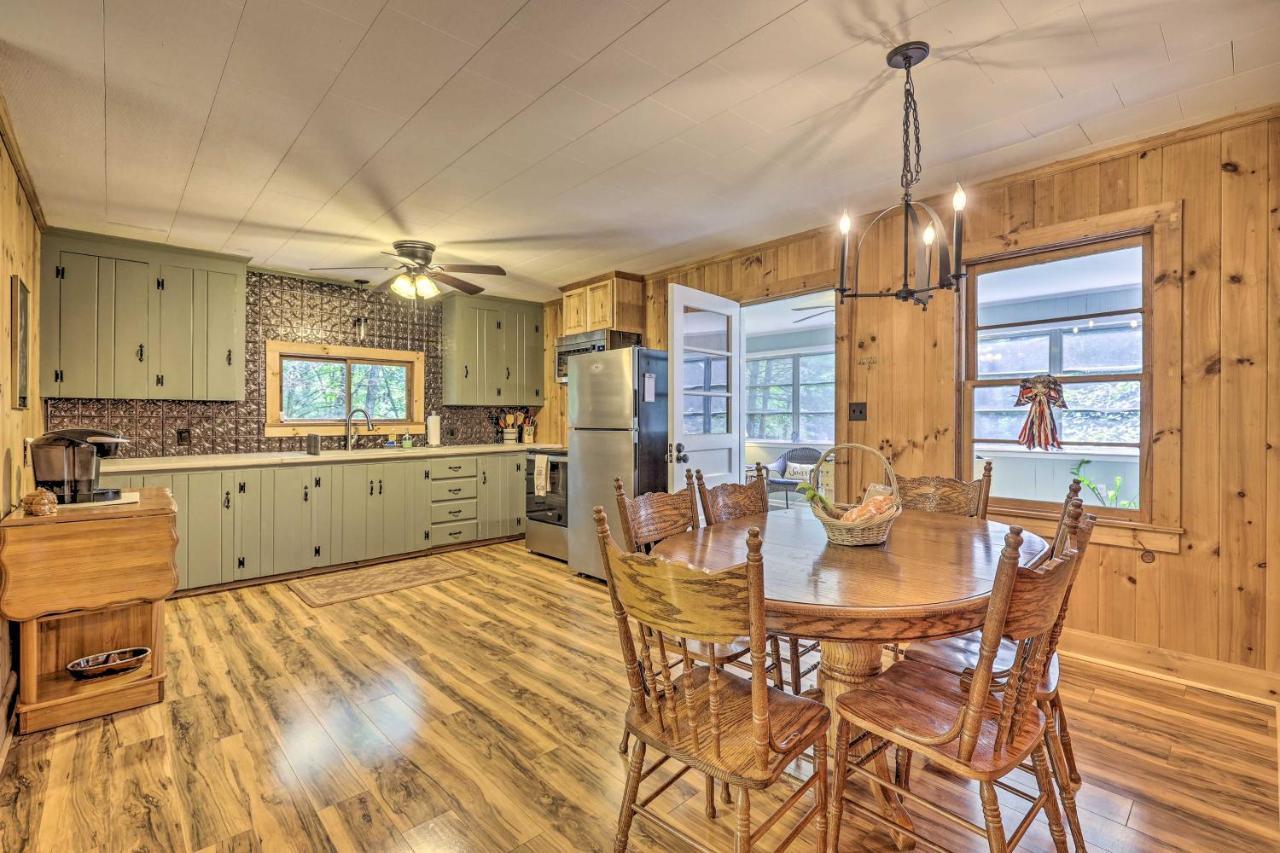 Villa Peaceful Roaring Gap Retreat With Fire Pit And Patio! Extérieur photo
