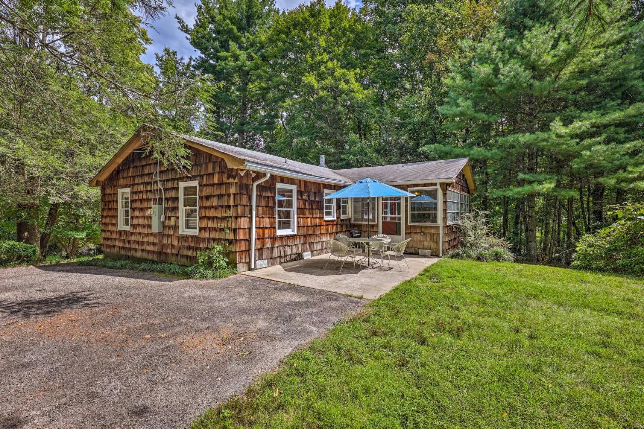 Villa Peaceful Roaring Gap Retreat With Fire Pit And Patio! Extérieur photo