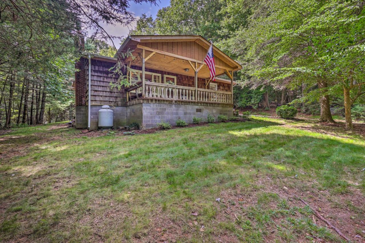 Villa Peaceful Roaring Gap Retreat With Fire Pit And Patio! Extérieur photo